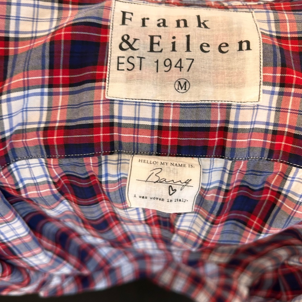 FRANK & EILEEN PLAID BUTTON DOWN SHIRT